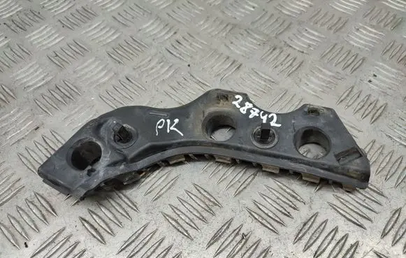Volkswagen PASSAT CC Front bumper mounting bracket 3C8807183