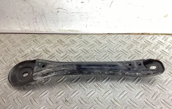 Radiator support slam panel bracket
