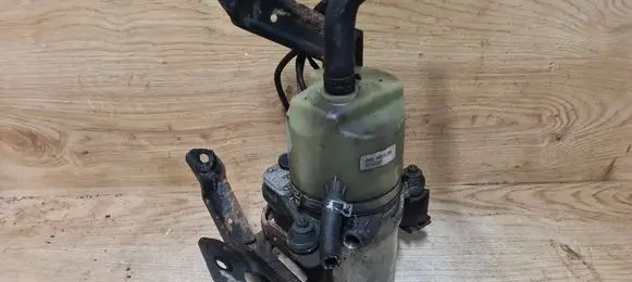 Volvo V50 Power steering pump 4N513K514DR 30742307