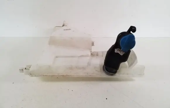 Audi A6 S6 C8 4K Windshield washer fluid reservoir/tank 4K0955451F