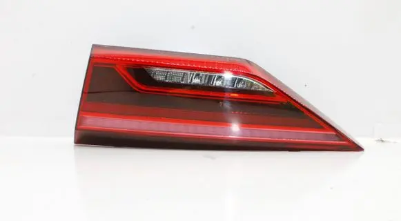 Audi Q3 F3 Tailgate rear/tail lights 83A945094A