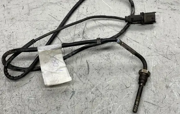 Opel Zafira B Exhaust gas temperature sensor 55566631