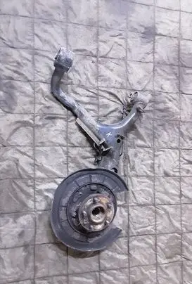 Land Rover Range Rover Sport L320 Rear wheel hub spindle/knuckle 