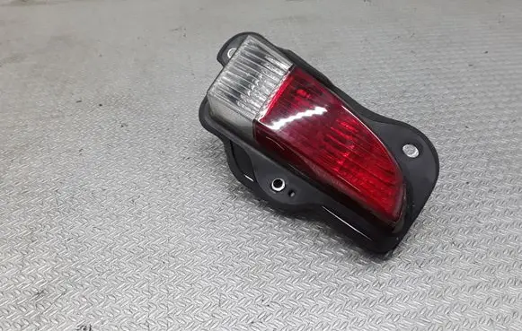 Hyundai Elantra Tailgate rear/tail lights