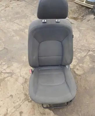 KIA Rio Front driver seat 