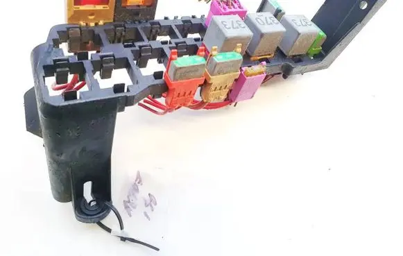 Audi A6 S6 C5 4B Fuse box set 8d1937545