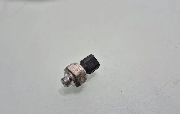 Honda Civic Air conditioning (A/C) pressure sensor 42CP201