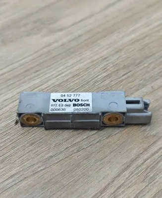 Volvo XC90 Airbag deployment crash/impact sensor 9452777 000636 080200