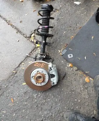 Renault Zoe Front wheel hub spindle knuckle
