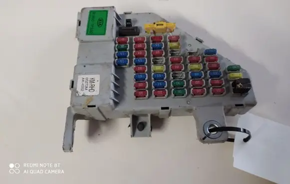 KIA Sportage Fuse module 919501F530