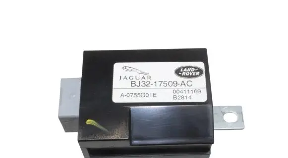 Land Rover Range Rover Evoque L538 Window wiper relay BJ3217509AC