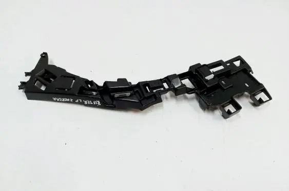 Front bumper mounting bracket