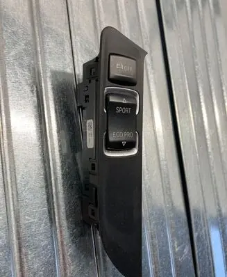 BMW 3 F30 F35 F31 Traction control (ASR) switch 9252911 901208250003