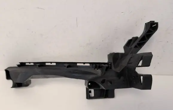 Audi Q5 SQ5 Headlight/headlamp mounting bracket 80A805608