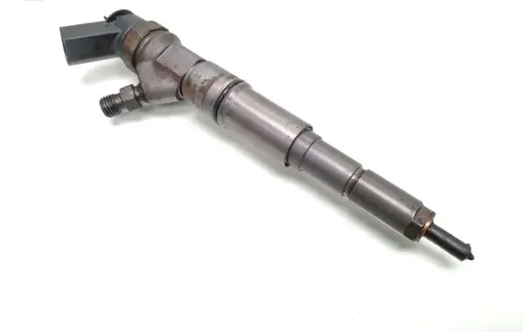 BMW 5 E60 E61 Fuel injector 7794652 0445110212