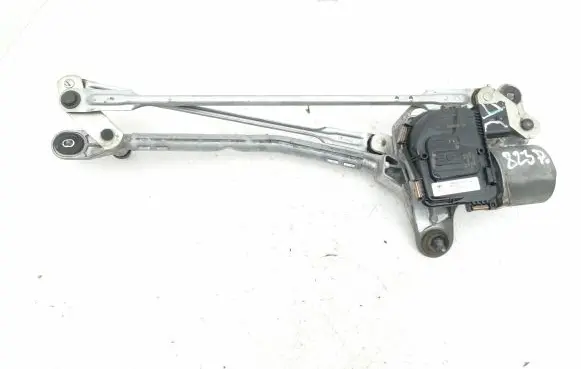 Tesla Model 3 Front wiper linkage and motor 1095855CNB