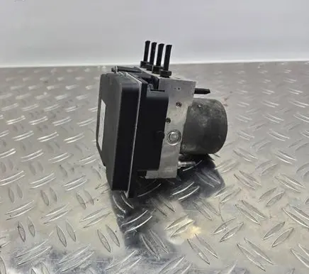 Audi A4 S4 B7 8E 8H ABS Pump 8E0910517H 8E0614517BF