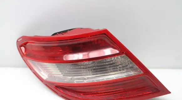Mercedes-Benz C W204 Rear/tail lights A2048200164