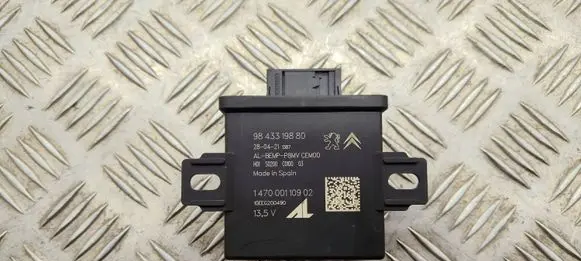 Peugeot 3008 II Light module LCM 9843319880