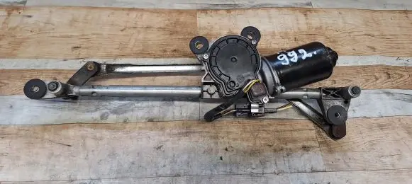 Opel Vectra C Front wiper linkage and motor