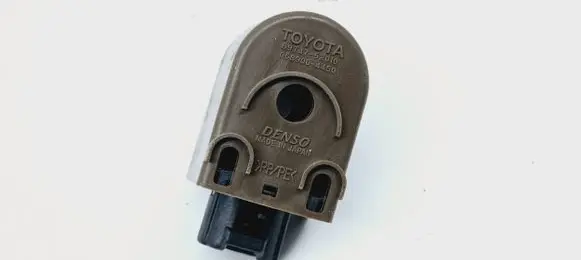 Toyota Land Cruiser (J150) Sensor 8974752010 0689004450