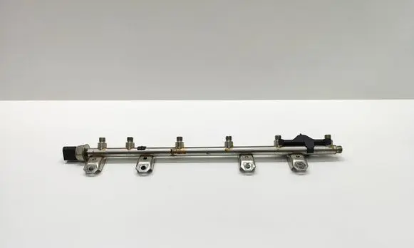BMW 5 E60 E61 Fuel main line pipe 7535897 7535897AI08 805330074