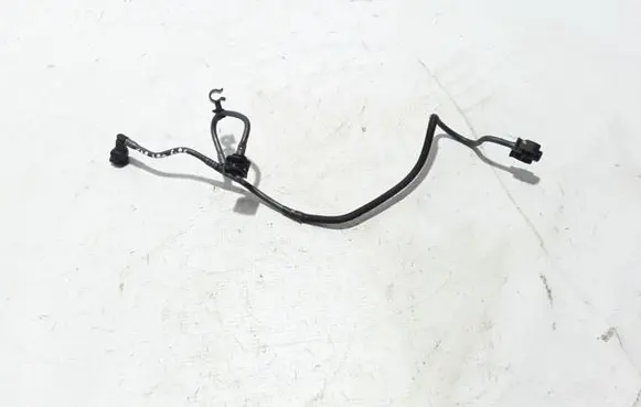 Volvo V60 Engine coolant pipe/hose 32138231