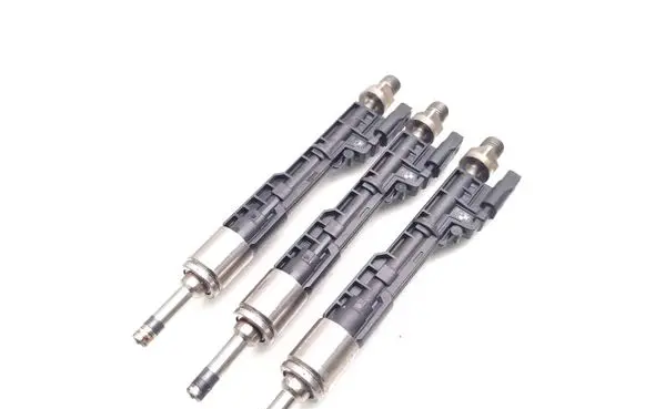 Fuel injectors set