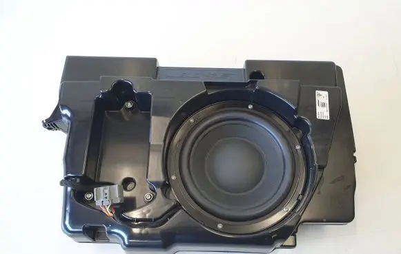 Porsche Macan (95B) Subwoofer speaker 95B035481 3539280010 01840