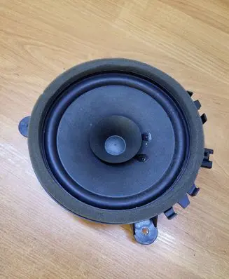 Volvo XC60 Front door speaker 30657444 08W49 M5XUG