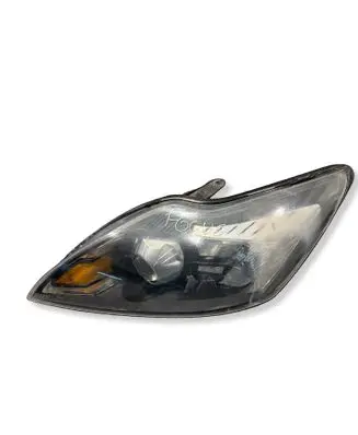 Ford Focus Headlight/headlamp 8M5113D155CD 0077R00