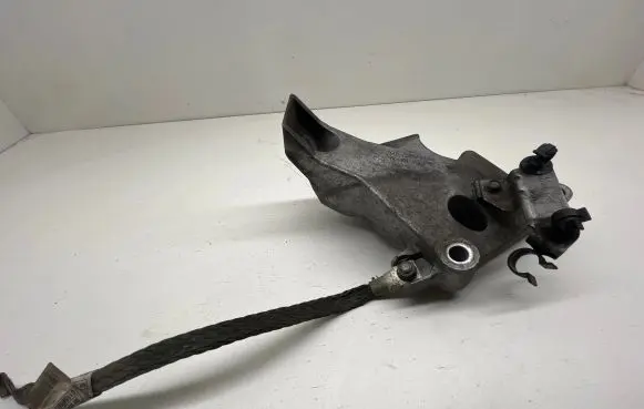 BMW X1 E84 Engine mounting bracket 6775041 59280110