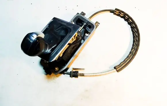 Volkswagen PASSAT B7 Gear shifter/selector 5K0713079 3AB713203E 3AB713203ETVJ