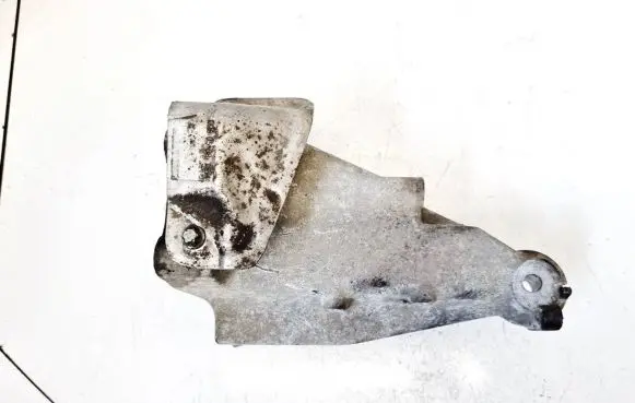 Mercedes-Benz E W212 Engine mounting bracket a6512231404