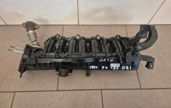 Hyundai i30 Intake manifold 111712071381