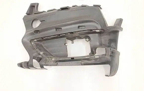 BMW 2 F46 Front bumper mounting bracket 7301547