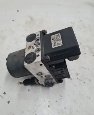 Volkswagen PASSAT B5.5 ABS Pump 265950055