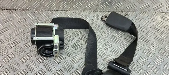 BMW X2 F39 Front seatbelt 