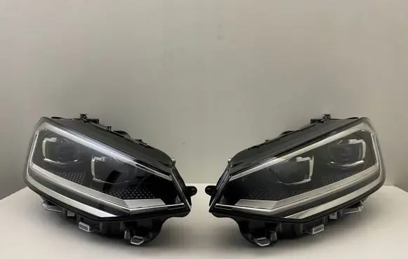 Volkswagen Golf Sportsvan Headlights/headlamps set 517941060a 517941059a