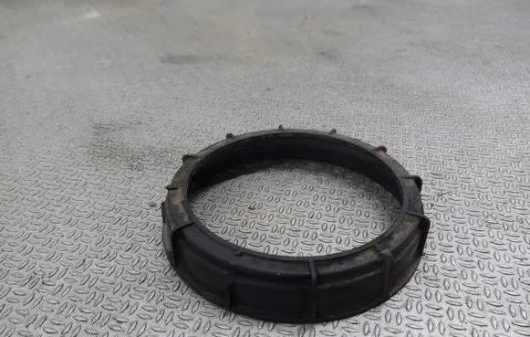 Nissan Note (E11) In tank fuel pump screw locking ring/nut 09701687000