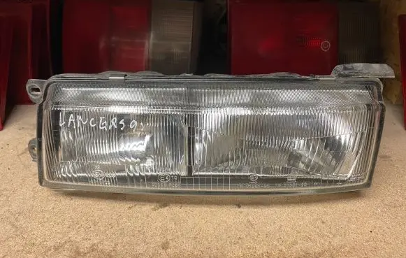 Mitsubishi Lancer Headlight/headlamp 0014458 0014463