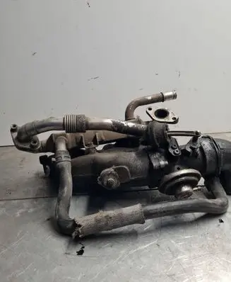 Volkswagen Sharan Exhaust manifold 038131521AE