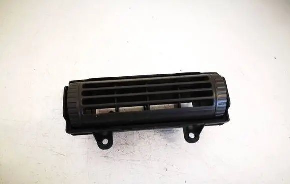 Nissan X-Trail T30 Dash center air vent grill 68755eq400 e656-5161-100