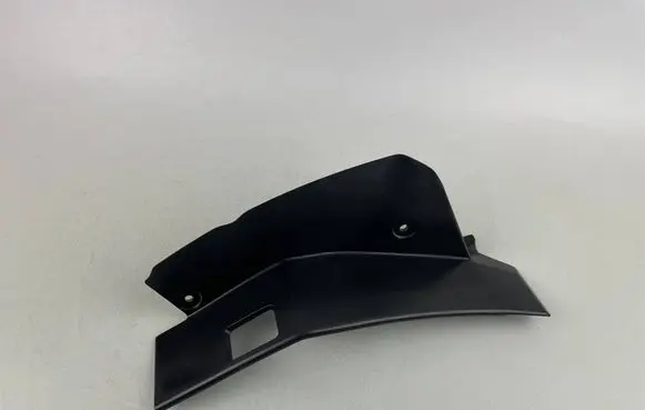 Subaru Forester SK Rear/tail light trim molding 84953SJ010