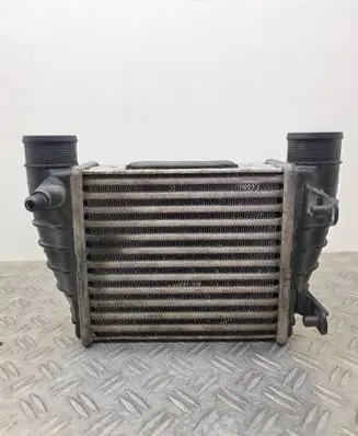 Audi A4 S4 B7 8E 8H Intercooler radiator 8E0145806M 3230257