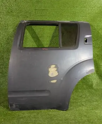 Nissan Pathfinder R51 Rear door 