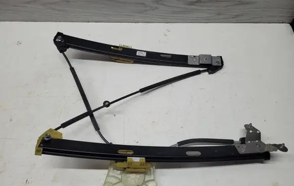 Volkswagen Polo VI Front door window regulator with motor 2G4837462C