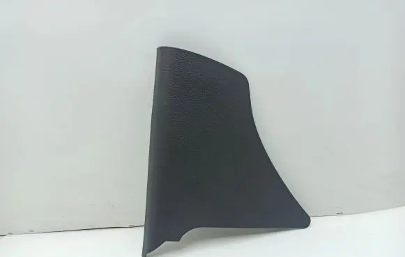 Foot area side trim