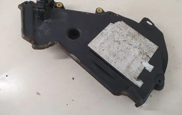 Citroen C4 Cactus Timing belt guard (cover) 9804860080