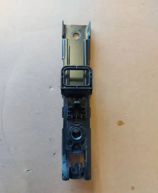 Volkswagen Tiguan Seat belt adjustment rail 5NA857819A